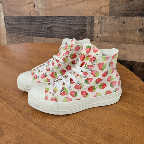 Converse Chuck Taylor Womens 8 All Star Platform Eva Hi Strawberry All Over - Picture 1 of 8